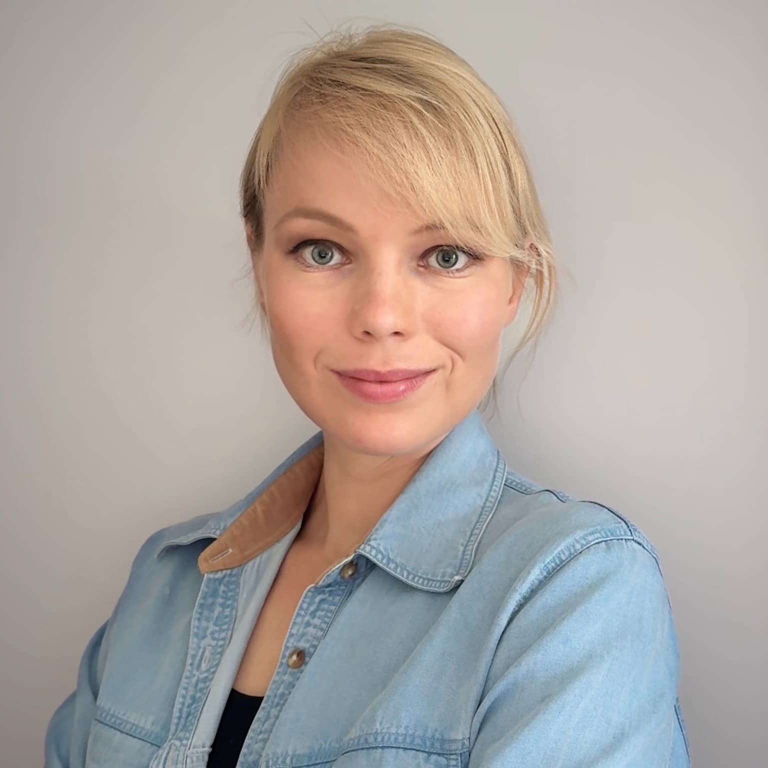 Anna Arteeva, +6 instructors