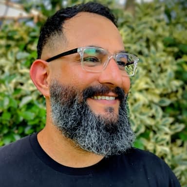 Amir Feizpour